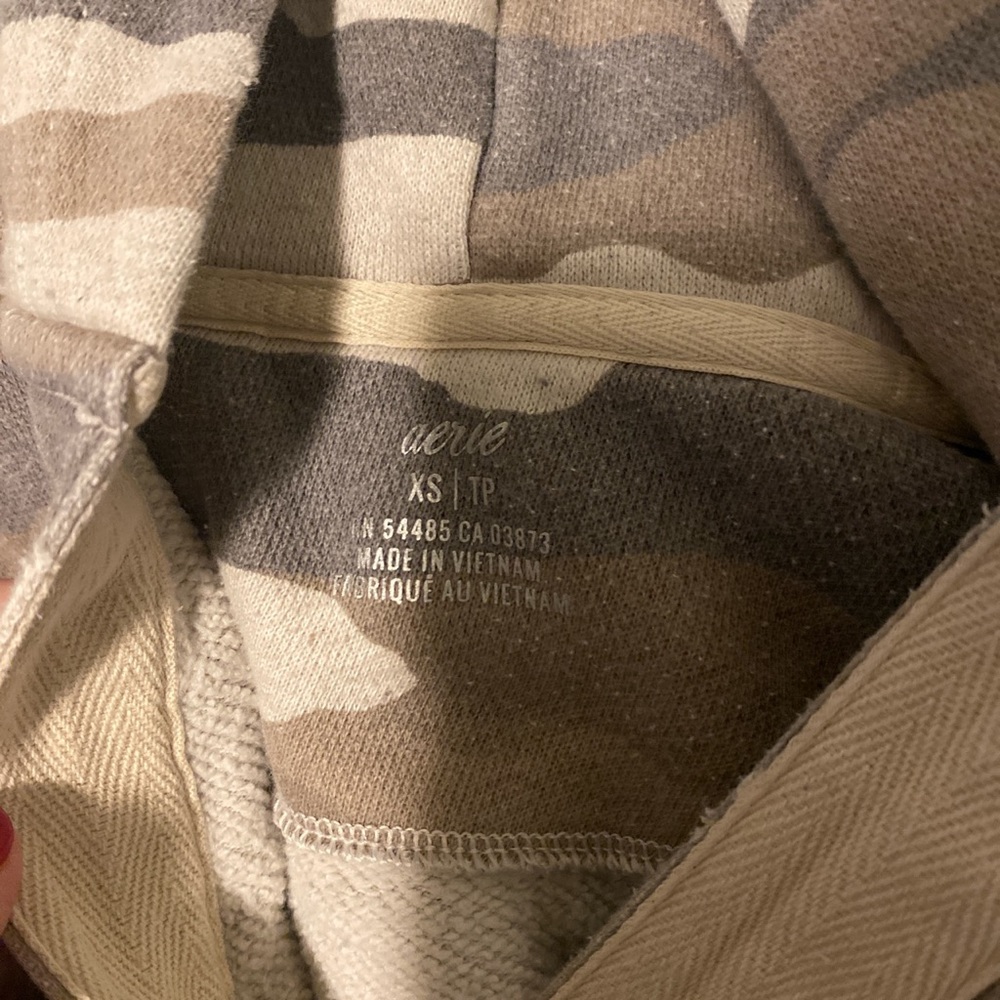 aerie camo hoodie